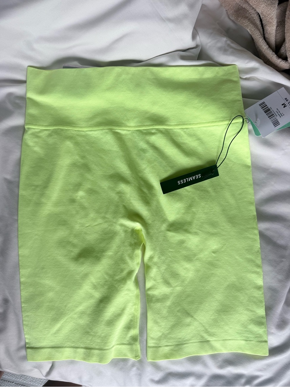 Seamless Neon Lime High-Rise Women’s Bike Shorts
